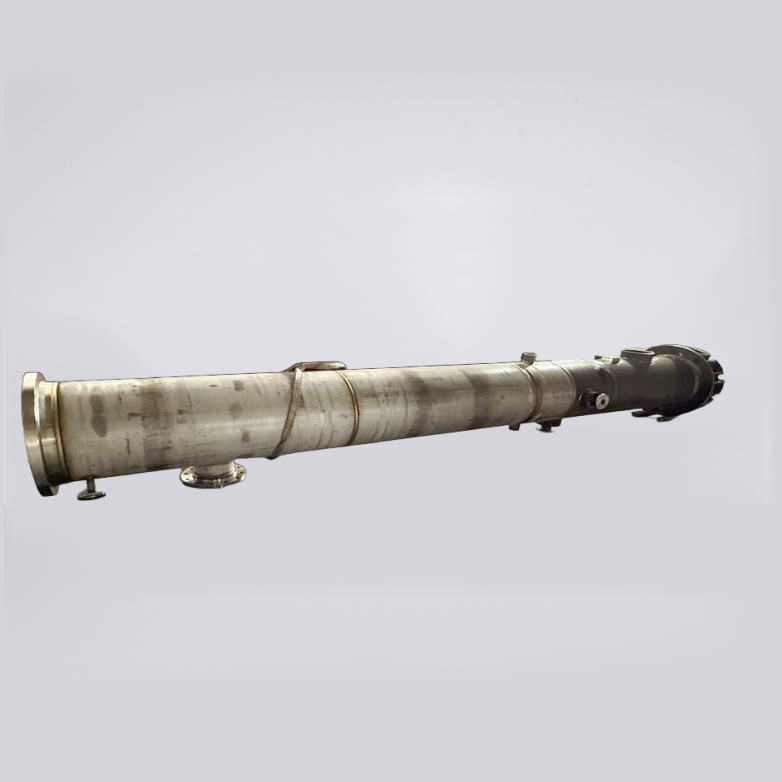 精馏塔  DN600*8*15000  材质：S30408